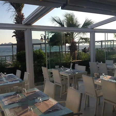 אתר נופש Dragut Point North 3*