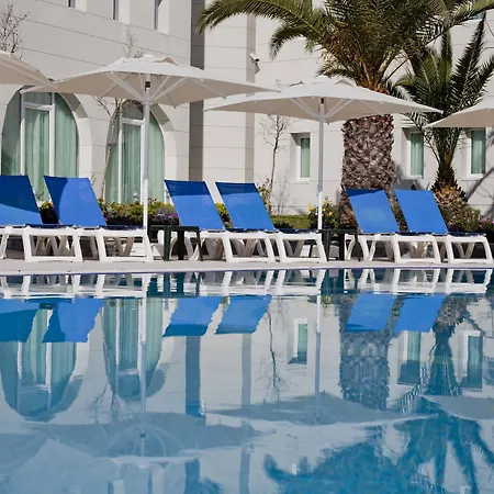 Dragut Point North Resort