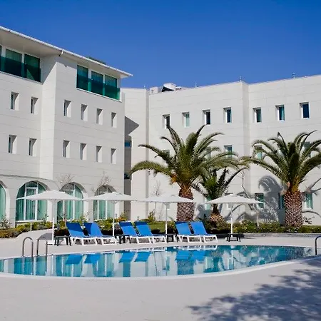 Dragut Point North אתר נופש טורגוטריס