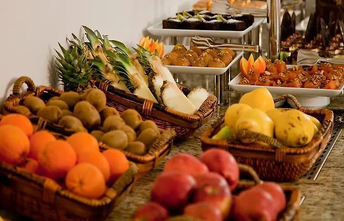 リゾート Dragut Point North