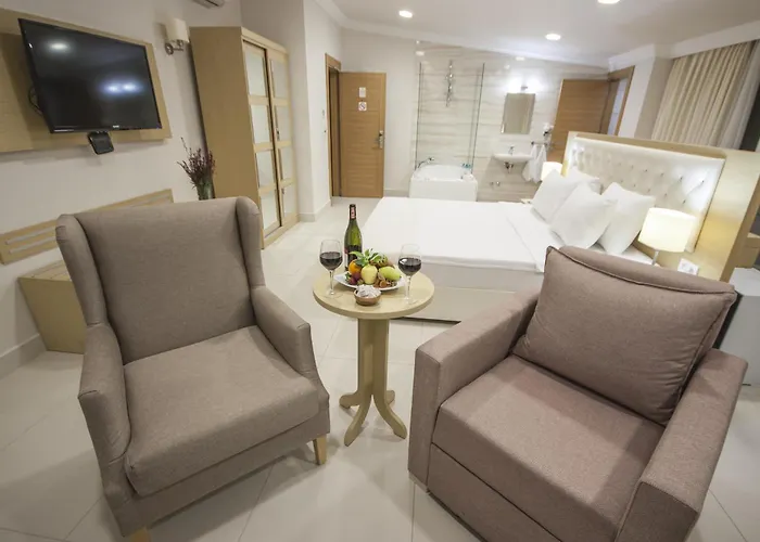 Dragut Point North Resort