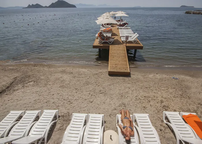 Dragut Point North 3*