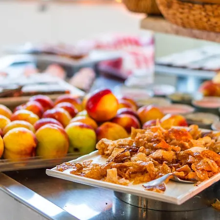 Üdülőközpont Dragut Point North Turgutreis