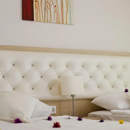Dragut Point North Resort 3*