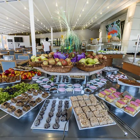 Dragut Point North 3* טורגוטריס