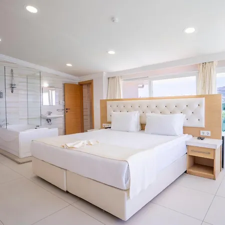 Dragut Point North 3* トゥルグトレイス