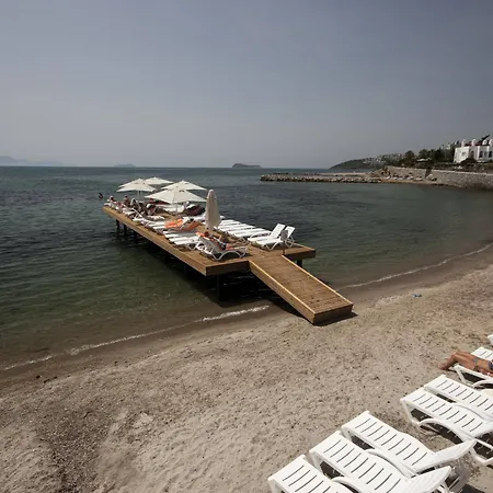 Dragut Point North Resort