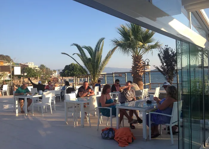 Dragut Point North 3*