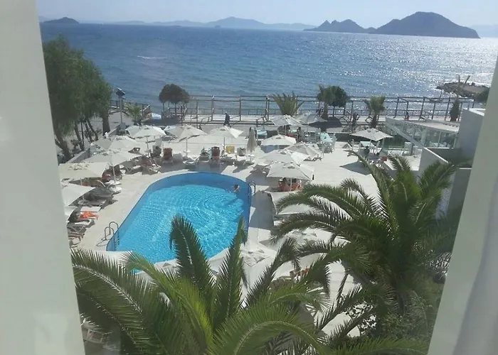 Dragut Point North 3*